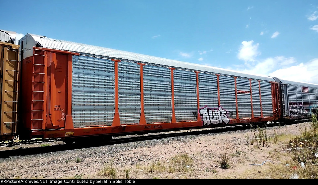 BNSF 29272 BNSF 301226